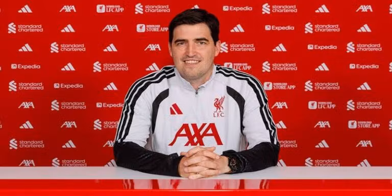 Andoni Iraola Liverpool và dấu ấn tại Premier League 2026
